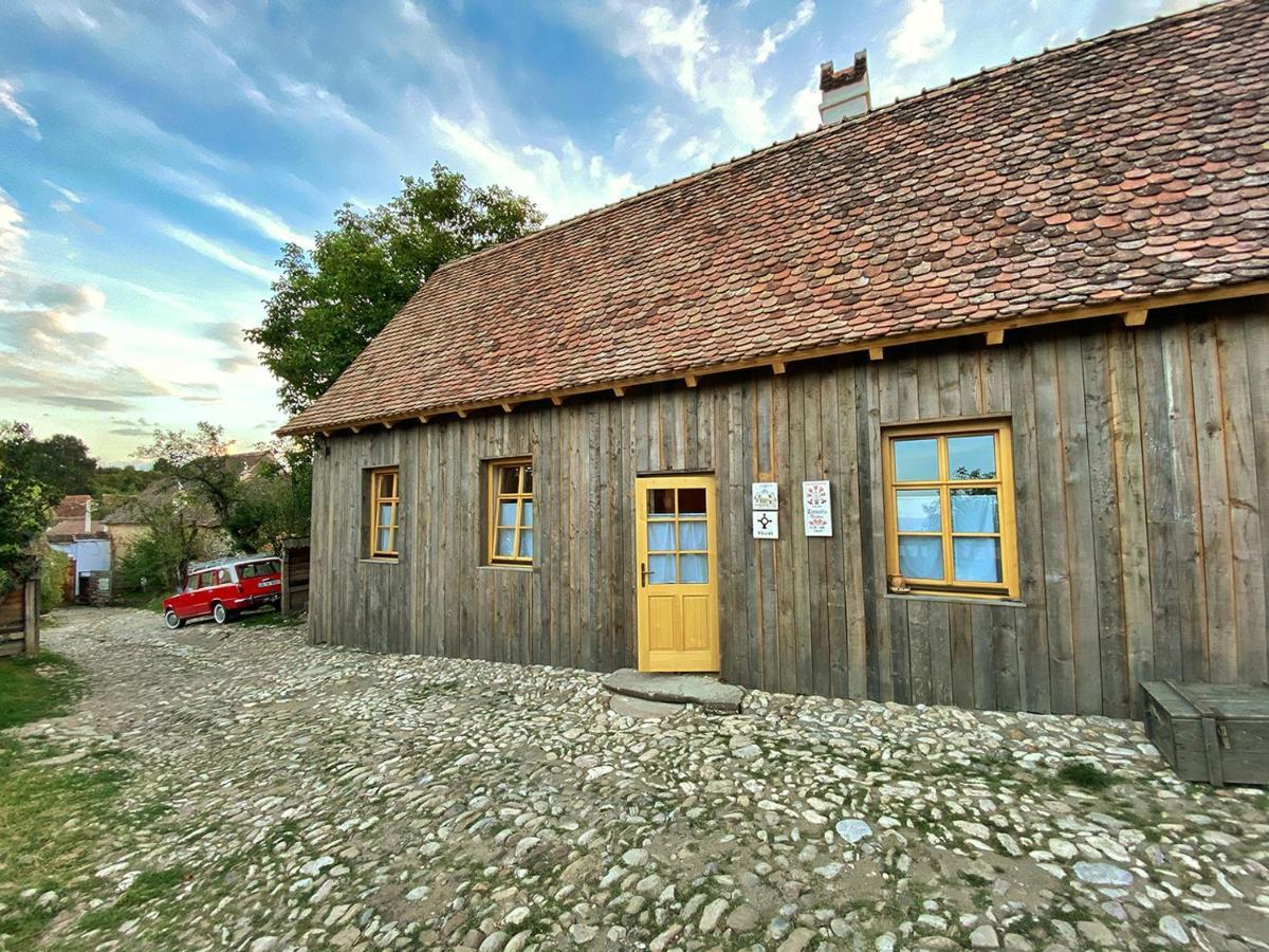 Hotel Viscri 32 - White Barn And Blue House Zewnętrze zdjęcie